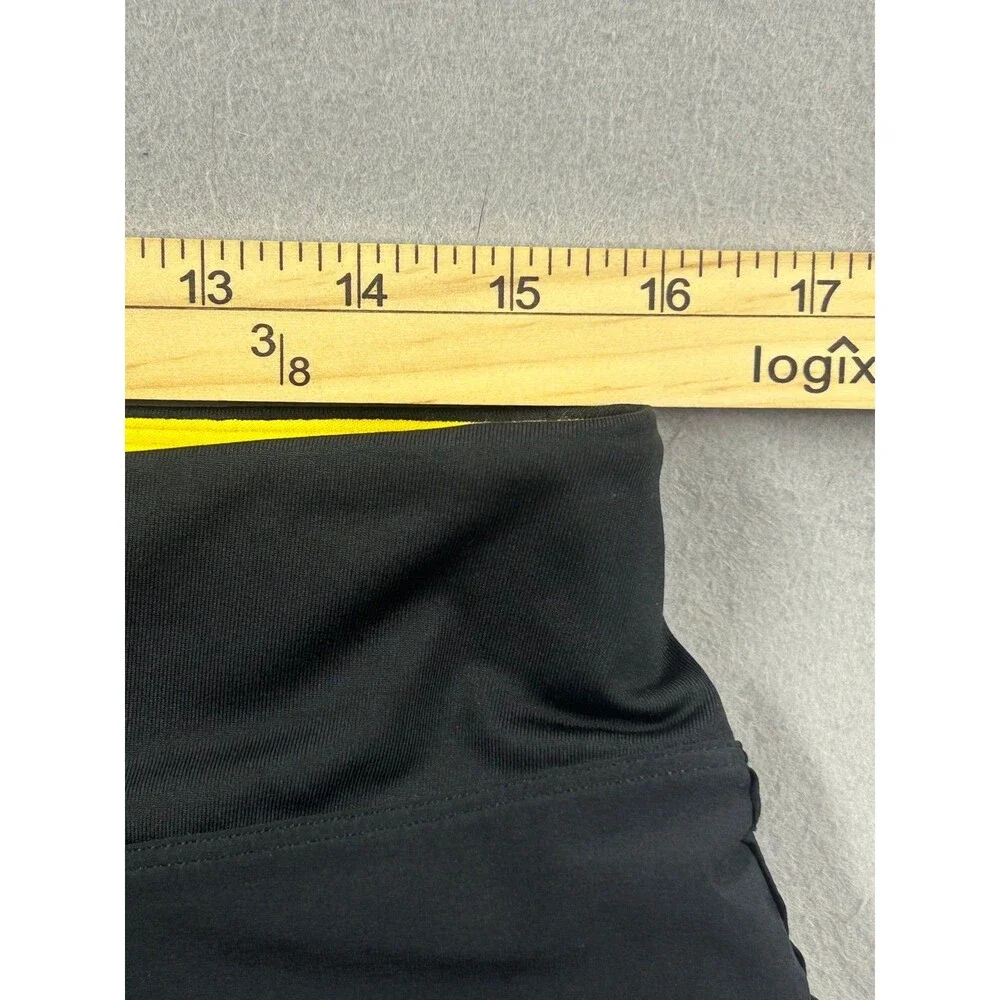Nike Women’s LiveStrong Athletic Black Skort Medium